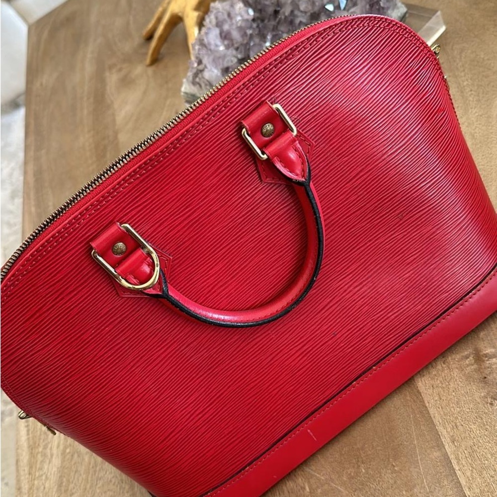 Louis Vuitton purse